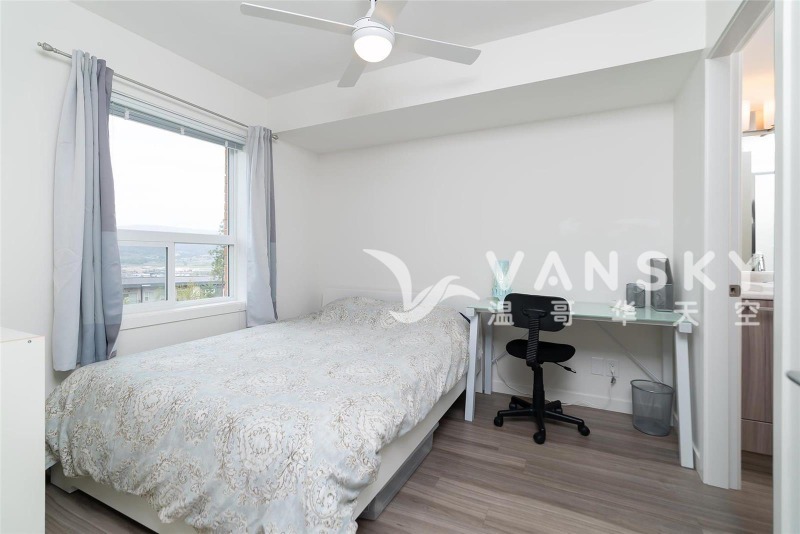 230307005852_Bedroom with window.jpg